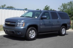 Chevrolet Suburban 2500 IX