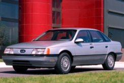 Ford Taurus I