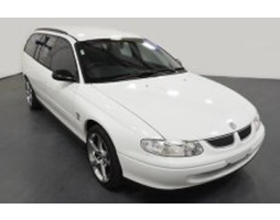 Holden Commodore III (VT)