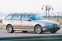 BMW 5 Series IV (E39)