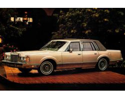 Lincoln Town Car I
