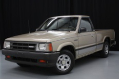 Mazda Bravo UF