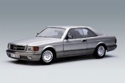 Mercedes-Benz S-Class W126