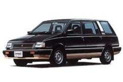 Mitsubishi Chariot D0