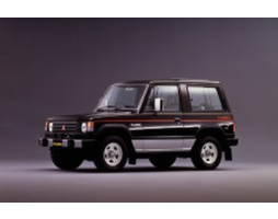 Mitsubishi Montero L040
