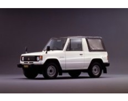 Mitsubishi Pajero L040