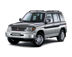 Mitsubishi Pajero TR4