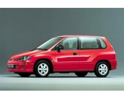 Mitsubishi Space Runner N6/N7