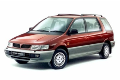 Mitsubishi Space Wagon UF