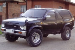 Nissan Terrano I