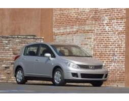 Nissan Versa I