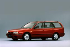 Nissan Avenir I (W10)