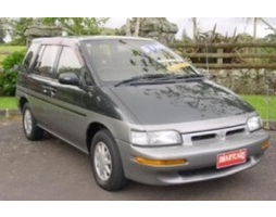 Nissan Prairie II (M11)