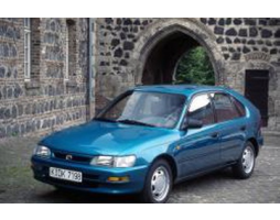 Toyota Corolla VII (E100)