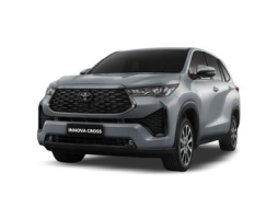 Toyota Innova Cross AG10