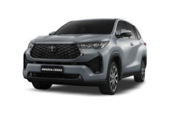 Toyota Innova Cross AG10
