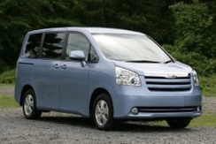 Toyota Noah II