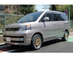 Toyota Voxy I (R60)