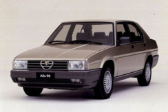 Alfa Romeo 90 162A