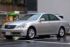 Toyota Crown Royal II (S180)
