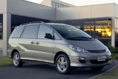 Toyota Tarago XR30 Facelift