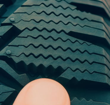 Шины-липучки: вся правда и стоит ли их покупать Шины-липучки: вся правда и стоит ли их покупать