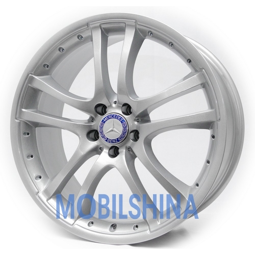 Mercedes (R897) - фото 1